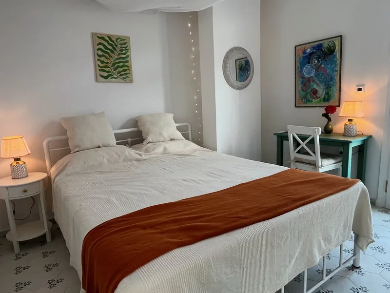 Amalia House, Bedroom 1