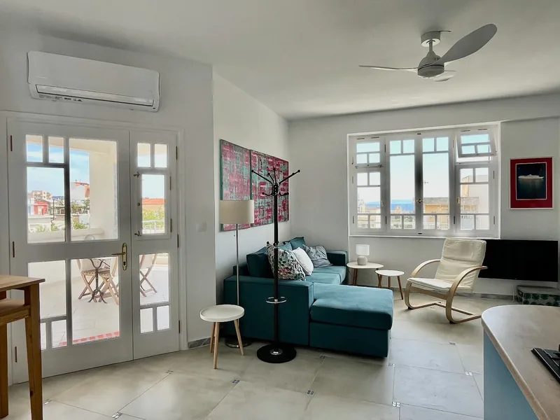 Amalia House, Living Room 1