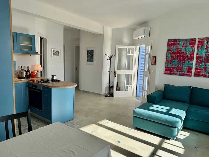 Amalia House, Living Room 1